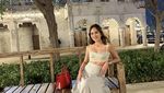 Shandy Aulia Liburan ke Dubai, Ngafe sampai Minum Kelapa di Pantai