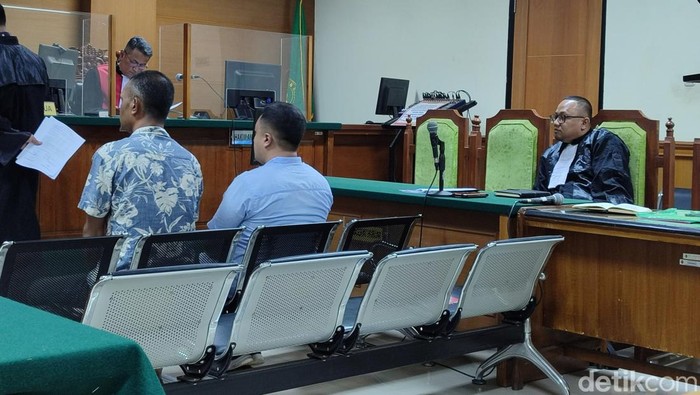 Sidang korupsi pemberian kredit bank Banten