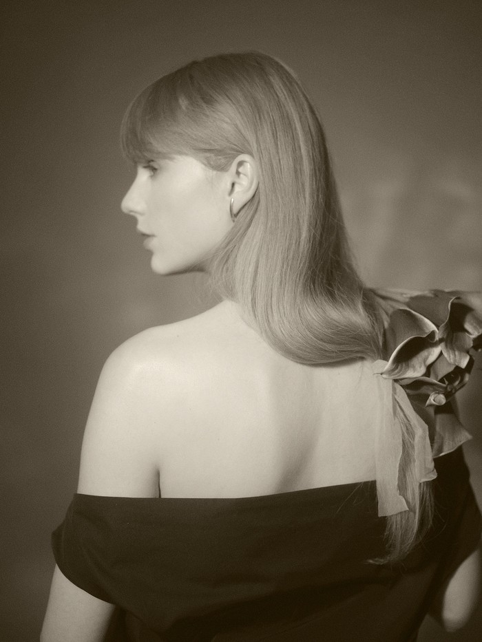 Taylor Swift merilis album The Tortured Poets Department dengan 16 lagu dan empat bonus track.