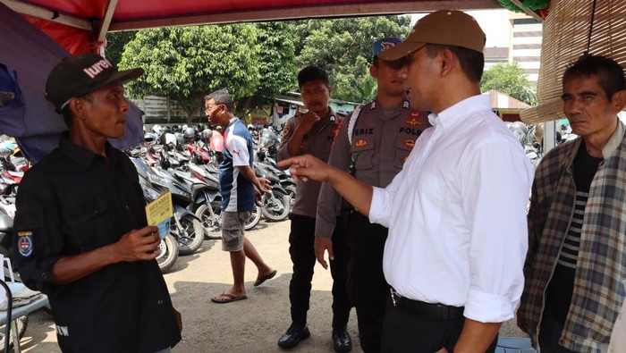 Operasi Tangkap Tangan oleh Polisi: 4 Terduga Pelaku Pungli Parkir di Terminal Depok Ditahan