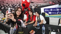 Setelah beberapa hari dibuka, penjualan tiket hingga Jumat (19/4) sore sudah tembus 11.500 lembar.