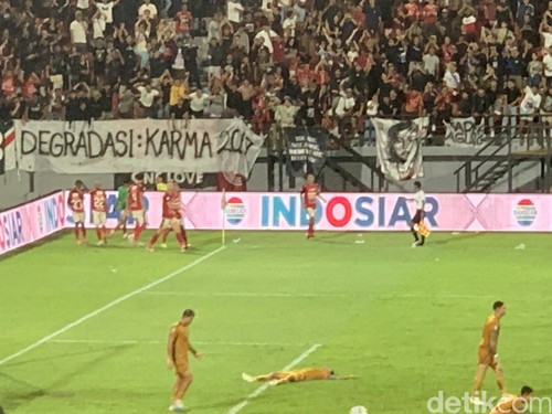 Bali United lawan Bhayangkara di Stadion Kapten I Wayan Dipta Gianyar, Sabtu (20/4/2024). (Siti Mu’amalah)