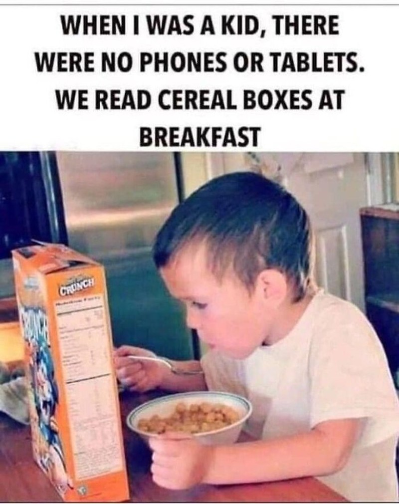 Bagi generasi 1990-an, tahun tersebut menyimpang banyak kenangan. Nah untuk membangkitkan kenangan itu, gimana kalau lihat kumpulan meme ini.