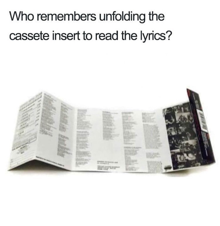 Bagi generasi 1990-an, tahun tersebut menyimpang banyak kenangan. Nah untuk membangkitkan kenangan itu, gimana kalau lihat kumpulan meme ini.