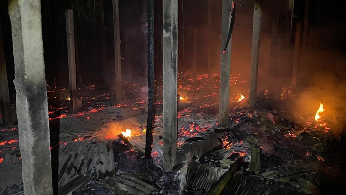 Kebakaran kandang ayam di Blitar.
