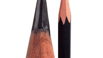  Patung sangat rapuh dan sering pecah. Hal ini tidak membuat saya kesal karena ini adalah bagian dari proses, jelasnya. Foto: Boredpanda/Salavat Fidai