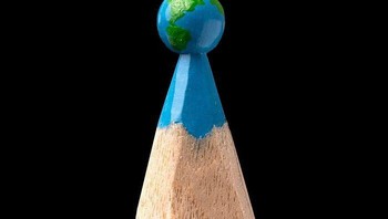 Sekitar 10 tahun yang lalu, saya mulai mempelajari seni miniatur. Dalam proses pencarian kreatif ini, saya tertarik pada grafit pensil sebagai bahan yang menarik, ujar Salavat sebagaimana dikutip detikINET dari Boredpanda. Foto: Boredpanda/Salavat Fidai