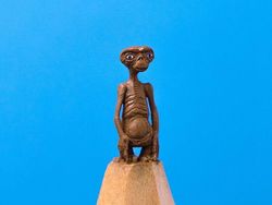 Kreatif Banget! Ujung Pensil Bisa Dibentuk Beragam Karakter