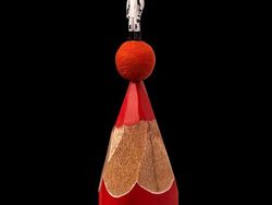 Kreatif Banget! Ujung Pensil Bisa Dibentuk Beragam Karakter