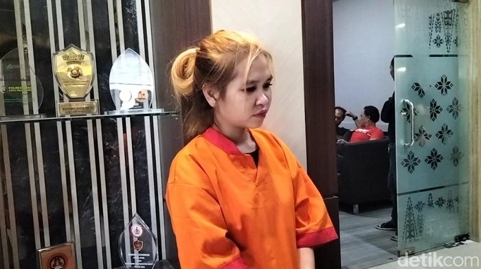 Lidila, pelaku penyiraman air keras di Palembang.