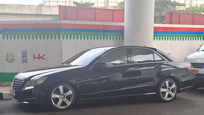 Jajaran Lexus dan Mercy Tersita oleh Kejagung, Terlibat Kasus Korupsi Timah