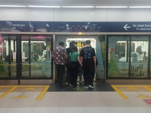 Jembatan Penghubung MRT-LRT-KRL di Dukuh Atas Dibangun Mei