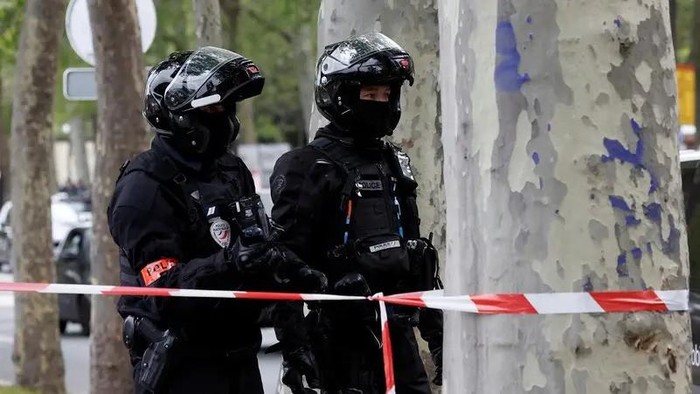 Dapat Ancaman Bom Bunuh Diri, Konsulat Iran di Prancis Dijaga Ketat Polisi