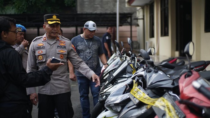 Ringkus Geng Pencuri Motor di Jaksel, Kosan Disulap Jadi Markas Penyimpanan Barang Curian