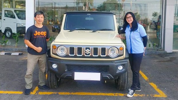 Suzuki Jimny 5 pintu mulai dikirim ke konsumen.