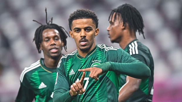 Haitham Mohammed Asiri (C) of Saudi Arabia is celebrating after scoring the second goal during the AFC U23 Asian Cup Qatar 2024 Group C match between Saudi Arabia and Tajikistan at Khalifa International Stadium in Doha, Qatar, on April 16, 2024. (Photo by Noushad Thekkayil/NurPhoto via Getty Images)