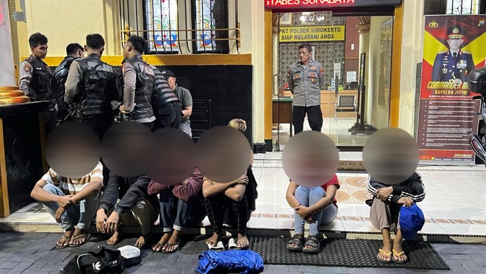 Tujuh remaja anggota gangster terjaring razia di Surabaya