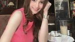 Pose Cantik Afnan Feby, Teman Dekat Rizky Irmansyah yang Hobi Makan Dessert