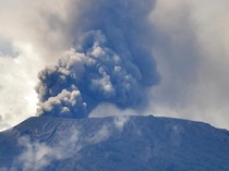 Aktivitas Gunung Marapi Kembali Meningkat