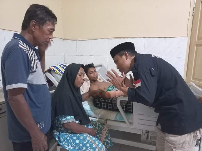 Anggota DPR RI Fraksi Partai Gerindra Indonesia Raya (Gerindra) Elnino H Mohi menegaskan komitmen Partai Gerindra di Provinsi Gorontalo untuk membantu warga