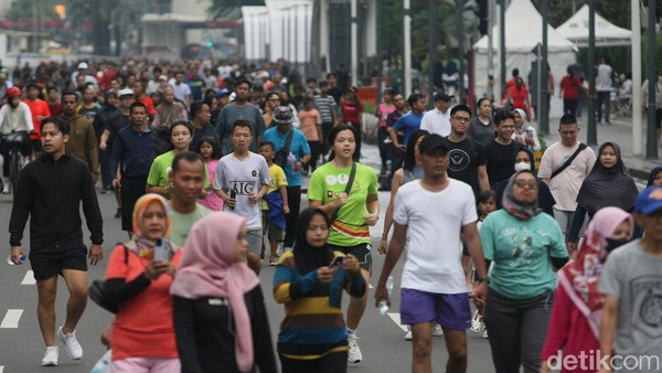 Antusias Warga Ramaikan CFD Setelah 2 Pekan Absen