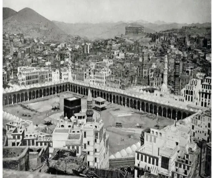 Foto kabah pertama