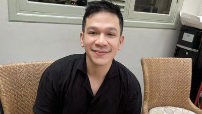 Jordi Onsu Rajin Jualan Makanan, Ini Potret Lahapnya yang Bikin Ngiler!