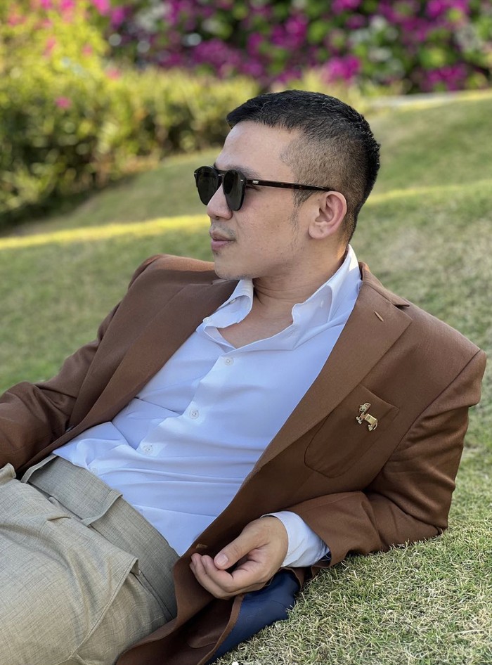 Jordi Onsu Rajin Jualan Makanan, Ini Potretnya yang Bikin Ngiler!