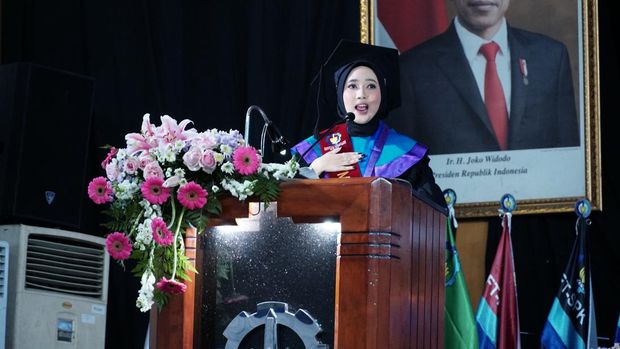 Mahasiswa ITS Nadya Andini