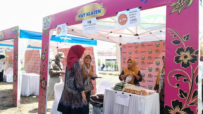 Kegiatan expo Srikandi NK di areal perkebunan jagung Desa Tangkisan Pos, Kecamatan Jogonalan, Klaten, Sabtu (20/4/2024).