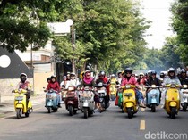 Lady Scooter Kota Kediri Peringati Hari Kartini dengan Riding Pakai Kebaya