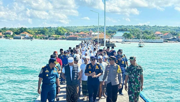 Ratusan santri ikut program balik gratis