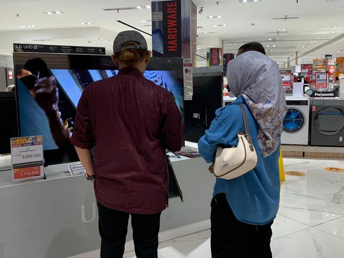TV di Transmart Full Day Sale