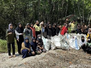 Hari Bumi, Aktivis Lingkungan Surabaya Ajak Kurangi Plastik Sekali Pakai