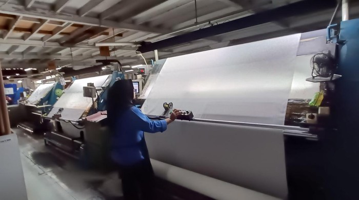 BELL Targetkan Pertumbuhan 15% Di Tahun 2024 PT Trisula Textile Industries Tbk (BELL) terus optimalkan jaringan distribusi dan tingkatkan sinergi Anak Perusahaan untuk terus menggenjot penjualan dan pemasaran mereka. Tahun ini BELL menargetkan pertumbuhan sebesar 15%.