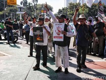 Demo Warnai Sidang Putusan Sengketa Pilpres di Patung Kuda