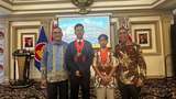 Dua Siswa Indonesia Boyong Medali Emas Matematika & Bahasa Inggris di Australia