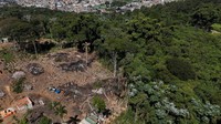 Rusaknya hutan berdampak pada keseimbangan alam di kawasan tersebut. 