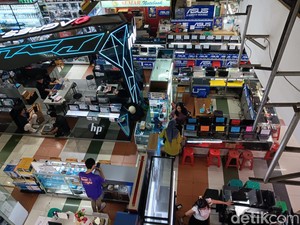Dolar AS Tembus Rp 16.000, Harga Laptop cs Kena Getahnya