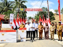 Resmikan Jalan Rp 161 M di Gorontalo, Jokowi: Penting buat Naikkan Produktivitas