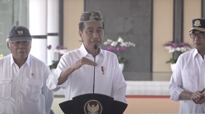 Jokowi Perintah Menhub Tambah Landasan Bandara Panua Pohuwato.