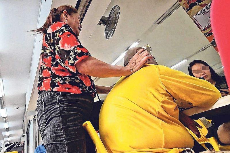 Kafe di Singapura, Diduga Pekerjakan Wanita untuk Temani Tamu Pria