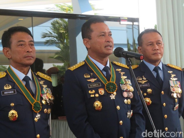 KASAU Marsekal TNI Mohammad Tonny Harjono di Kompleks AAU Yogyakarta, Senin (22/4/2024).
