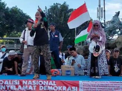 Massa Aksi Bersama Rakyat Berdaulat Terima Putusan MK