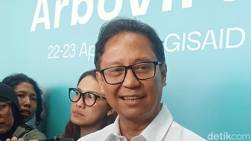 Menkes Budi Gunadi Sadikin saat ditemui di UID Bali Campus, Denpasar, Senin (22/4/2024). (Ni Made Lastri Karsiani Putri/detikBali)