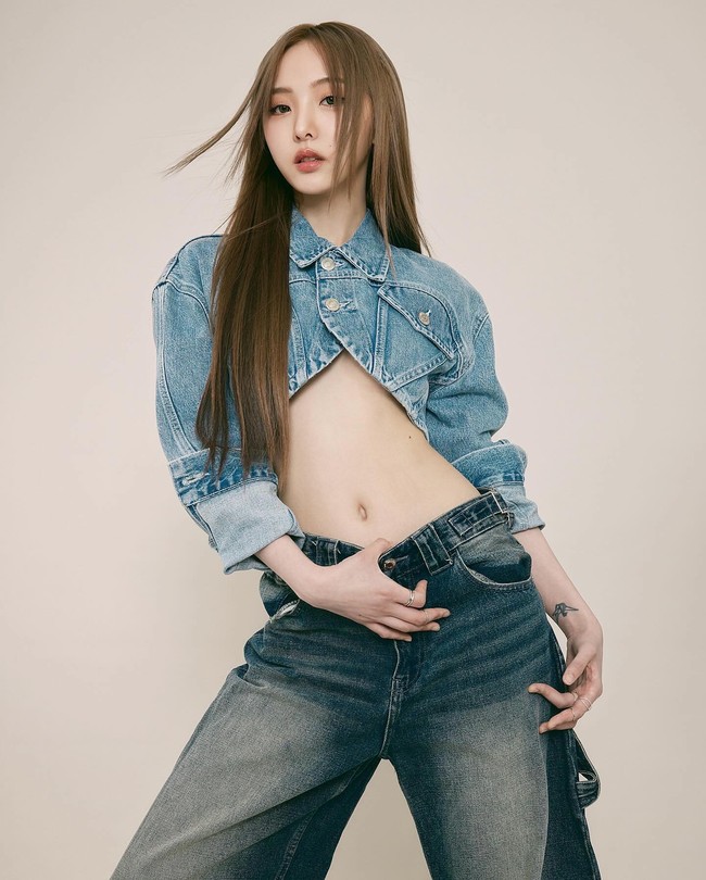 Salah satu fakta menarik mengenai Nene adalah namanya diambil dari ibu Shincan, Nene Sakurada. Foto: Instagram @nenevader