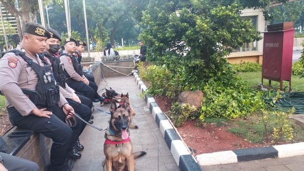 Pengamanan di sekitar Gedung MK