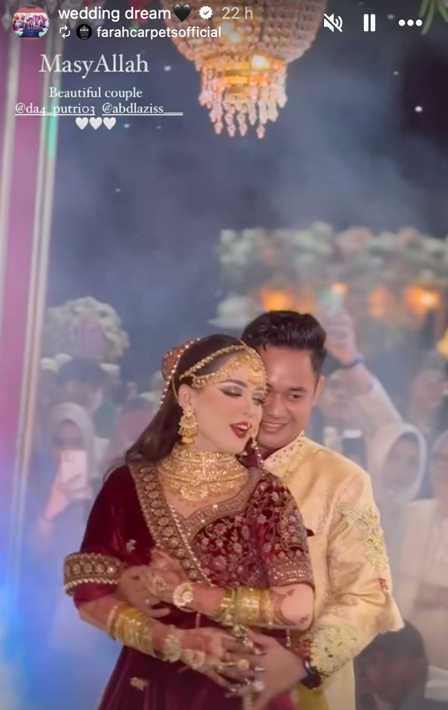 Melalui unggahan di akun Instagramnya Putri sendiri mengaku jika pernikahan tersebut merupakan pernikahan impiannya. Ia mengaku selalu ingin menari India suatu saat di hari spesialnya, dan kini impiannya itu telah terwujud. Foto: Instagram/@da4_putri03