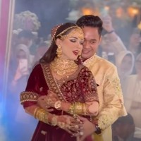 Melalui unggahan di akun Instagramnya Putri sendiri mengaku jika pernikahan tersebut merupakan pernikahan impiannya. Ia mengaku selalu ingin menari India suatu saat di hari spesialnya, dan kini impiannya itu telah terwujud. Foto: Instagram/@da4_putri03