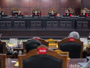 Ini Putusan Lengkap MK Tolak Sengketa Pilpres 2024 dari Anies dan Ganjar